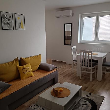 Jagodina 301 Daire Dış mekan fotoğraf